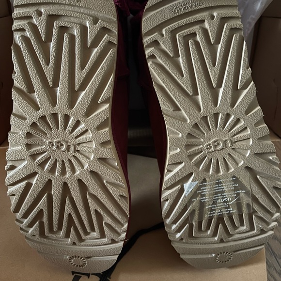 Sold Ugg boots - Picture 5 of 5